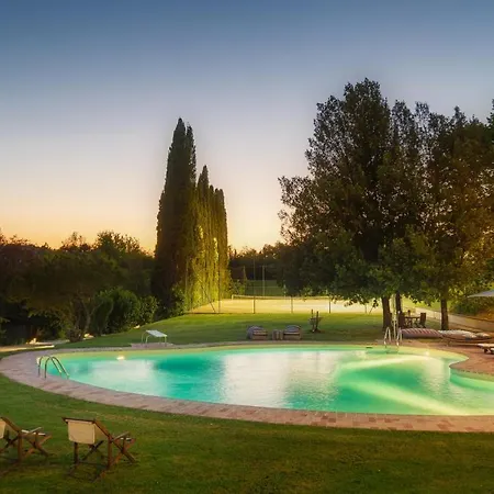 Sant'isidoro 8, Emma Villas 托迪